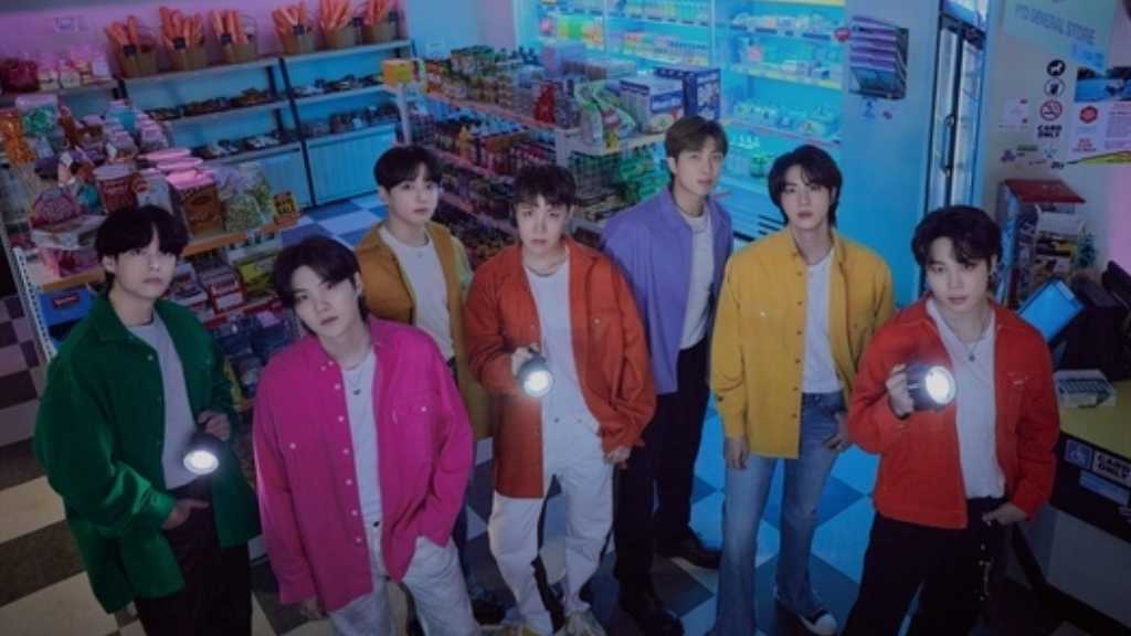 2026年、EXO、BTS、Wanna Oneが活動再開し、K-POP界に再び注目が集まる。