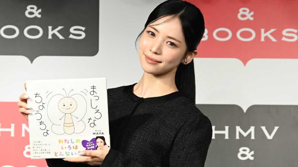 NiziUのMAYAが絵本「まっしろなちょうちょ」を2025年12月24日に発売。メンバーの応援を受け、自身の思いを込めた作品に感動。