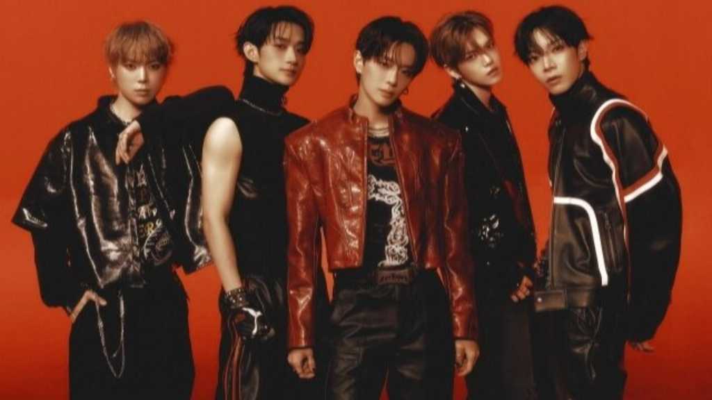 VERIVERYが再契約し、4thシングル「Lost and Found」を発表。メンバーは「BOYS II PLANET」に参加し、成長を語る。