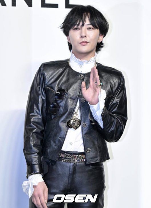 G-DRAGON New Mini Album『KWON JI YONG』