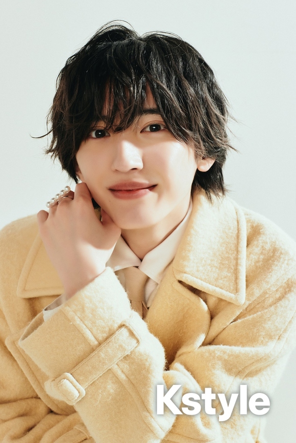 PHOTO】なにわ男子、未公開カットを大公開！/ 나니와단시, 미공개 컷 대공개! - Kstyle