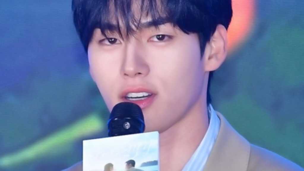 Actor Hong Min-gi did not attend a drama wrap party as allegations from an ex-girlfriend over dating abuse, pregnancy, and abortion escalated.