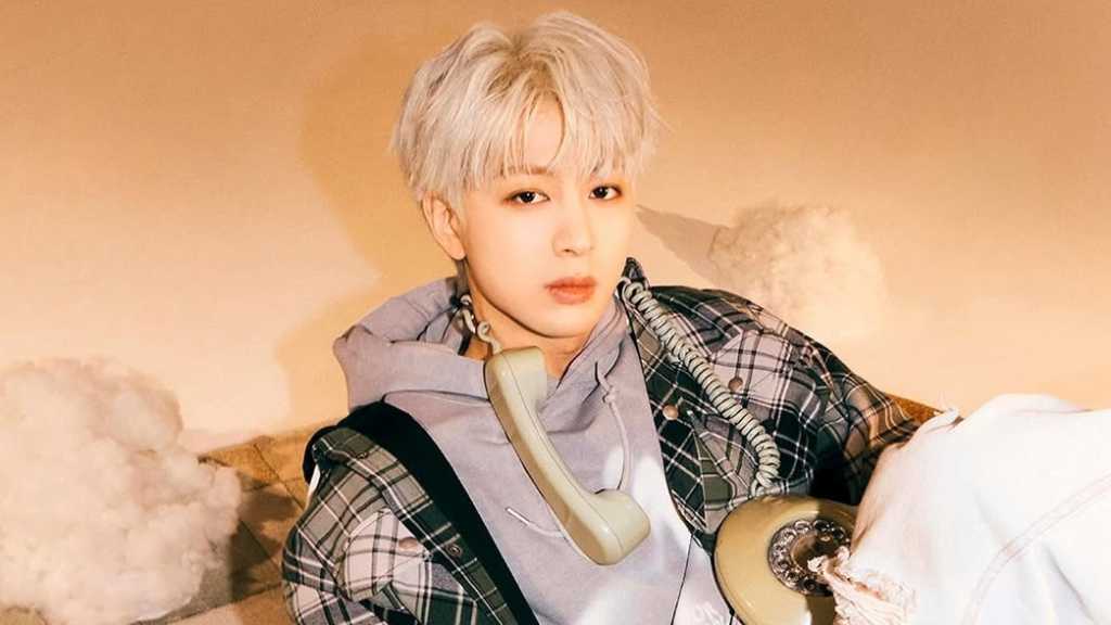 iKONのユニョンが除隊し、ファンの元に帰還。彼は陸軍での服務を終え、今後の活動に期待が高まっている。