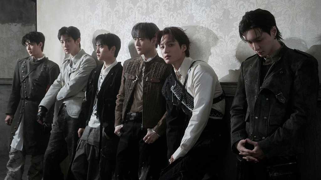 EXOがデビュー14周年を迎え、感謝の気持ちを表明。6年4ヶ月ぶりのコンサートを控え、ファンとの再会を楽しみにしている。