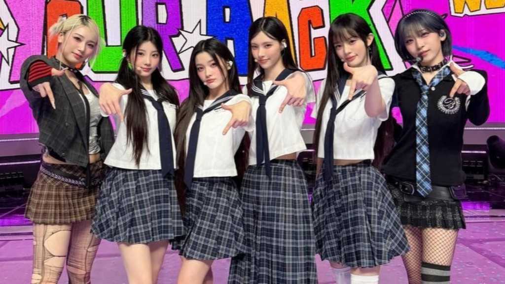ILLIT performed the Korean version of “I Got Your Back” on M COUNTDOWN, joined by HANA’s JISOO and MOMOKA.