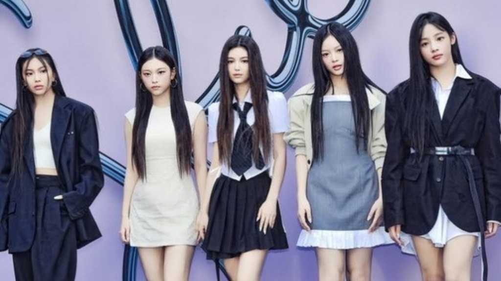 NewJeans members Minji, Hani, and Danielle express intent to return to ADOR, following earlier announcements by Hae-rin and Hae-in.