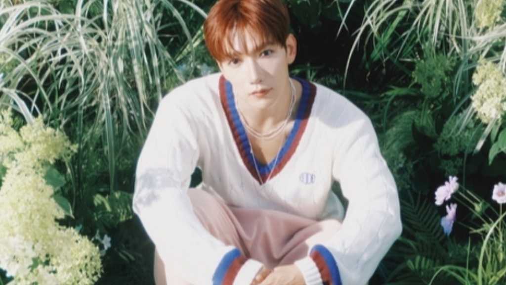 2PM's Jun.K releases 4th mini-album 'Dear my muse' featuring Stray Kids' Changbin in the title track 'R&B ME'.