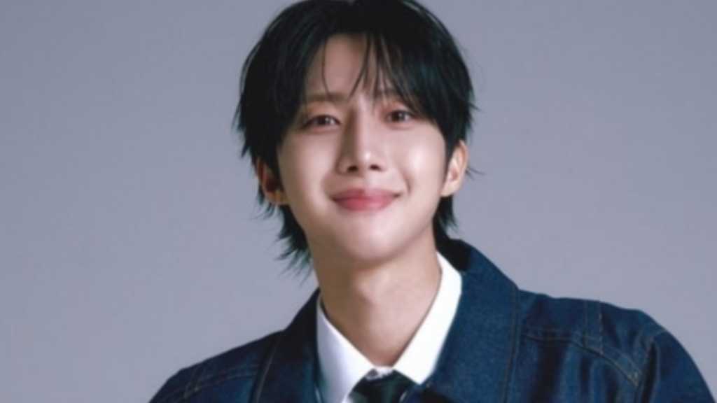 PENTAGONのフイが新事務所WITH USと専属契約を締結。音楽的サポートを受け、ソロアーティストとしての活動を強化する。