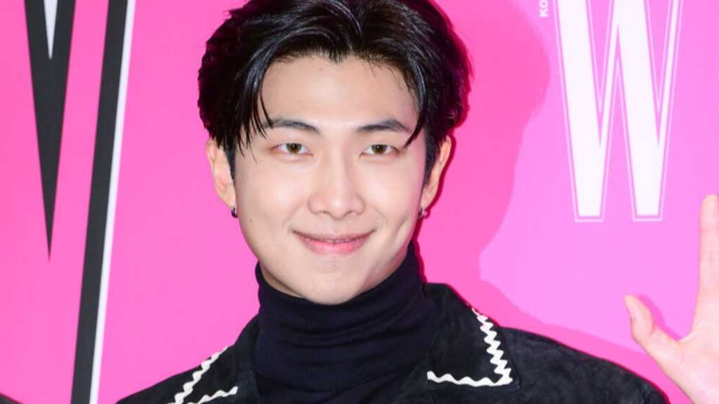 BTS's RM sent a supportive message to students with a photo of chocolate, encouraging them for their university entrance exams.