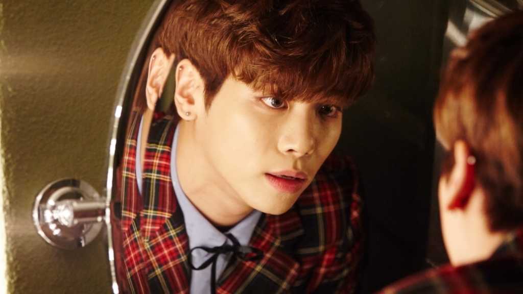 On Jonghyun's memorial day, SHINee members and fans express love. Photos and messages shared highlight his lasting impact.