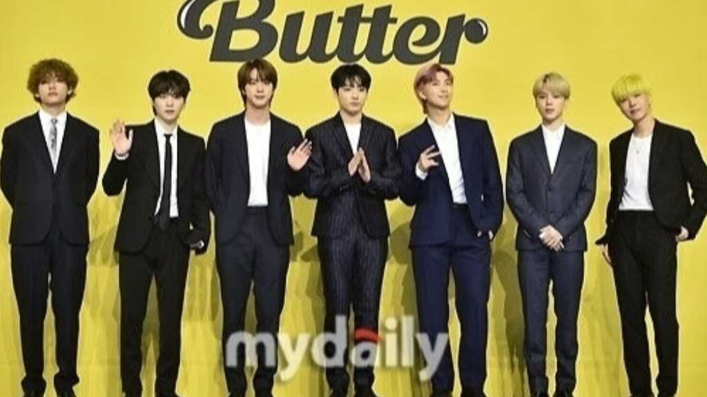 BTSが4年ぶりのワールドツアーを発表。釜山公演に伴い宿泊料金が高騰し、李大統領が懸念を表明。