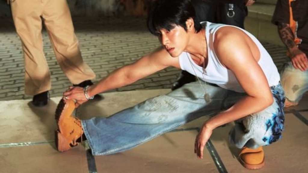 ユンホが1stフルアルバム「I-KNOW」を11月5日にリリース。ダブルタイトル曲「Stretch」と「Body Language」を含む全10曲が収録され、音楽ファンの期待が高まる。