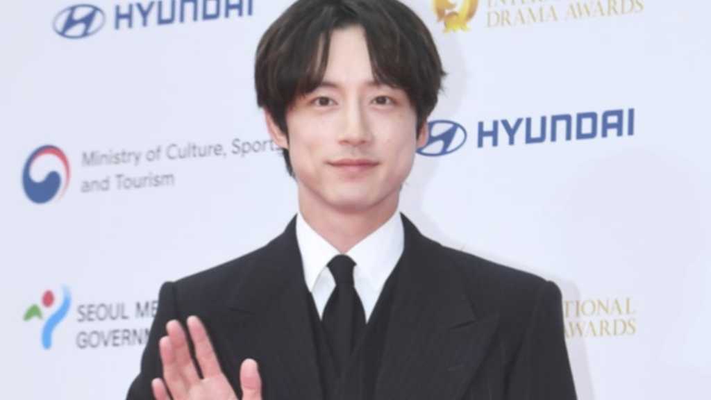 坂口健太郎が「ソウルドラマアワード2025」に出席。イベントは10月3・4日にも開催され、様々なプログラムが予定されている。