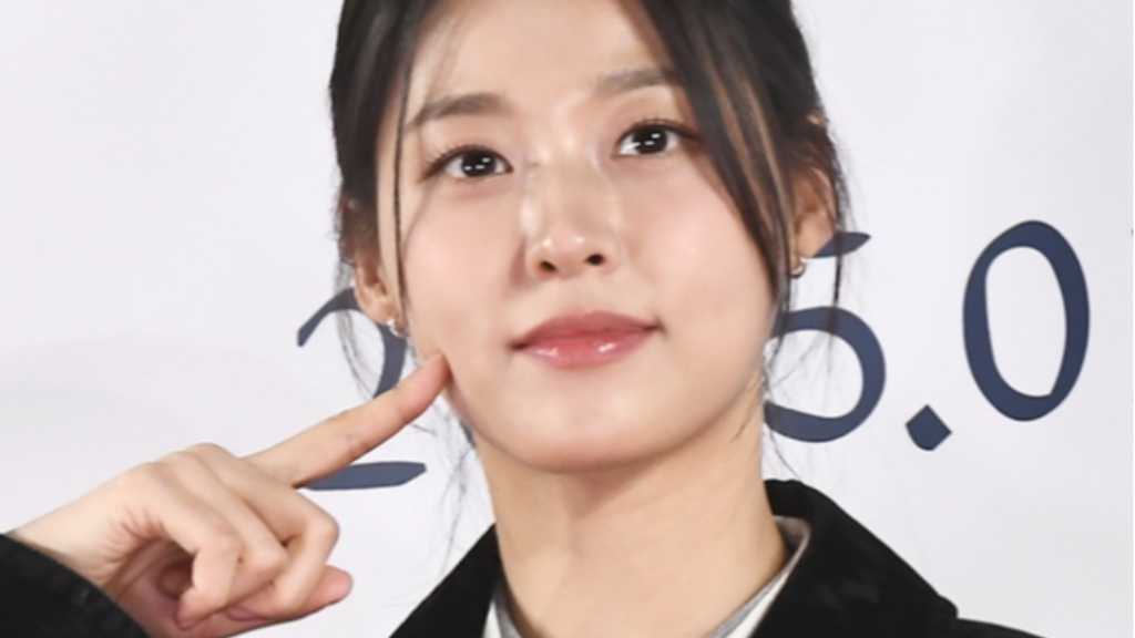 PHOTO】AOA ソリョン＆チャン・ギヨン＆イム・ジヨンら、映画「黒い修女たち」VIP試写会に出席（動画あり） - Kstyle
