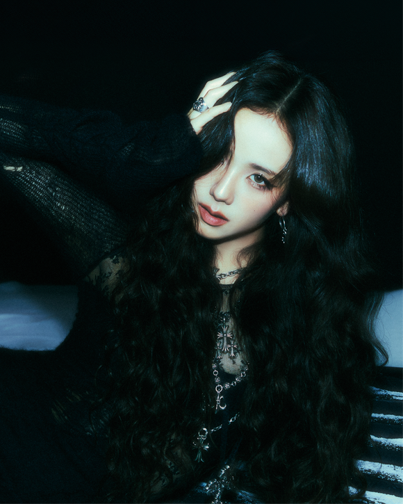ジス (BLACKPINK) - Wikipedia