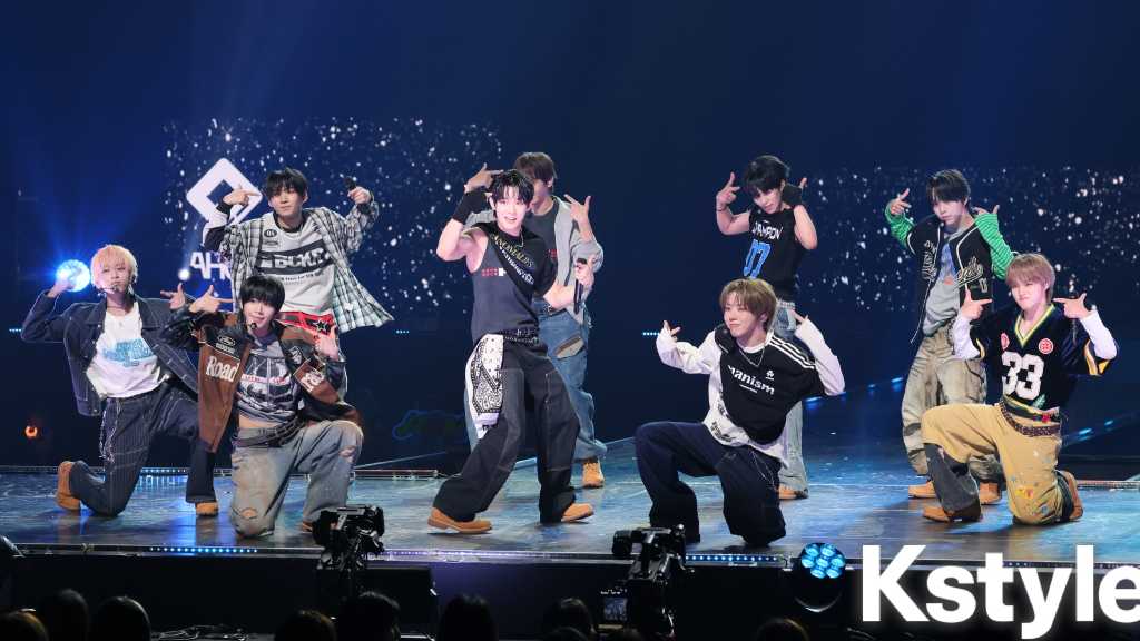 Kstyle PARTYが横浜で開催され、AHOFが初登場。豪華アーティストがパフォーマンスし、ファンを魅了した。