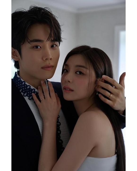 美少女映像　妖精奈緒 Ailee、キス寸前のショットも！ウエディンググラビアを続々公開― スポニチ Sponichi Annex 芸能