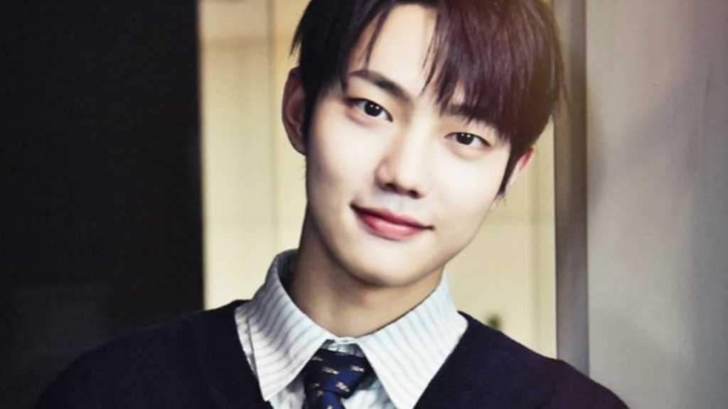 チョ・ジュニョンが俳優としての成長を語り、SMでの練習生時代や仲間たちとの思い出を振り返った。