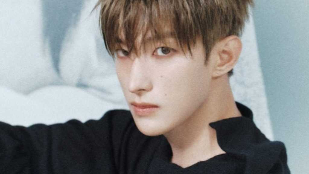 SEVENTEENのドギョムが「放課後テリ先生」のOST「Best Scene」を歌唱。感謝と青春をテーマにした楽曲で、彼のボーカルが際立つ。