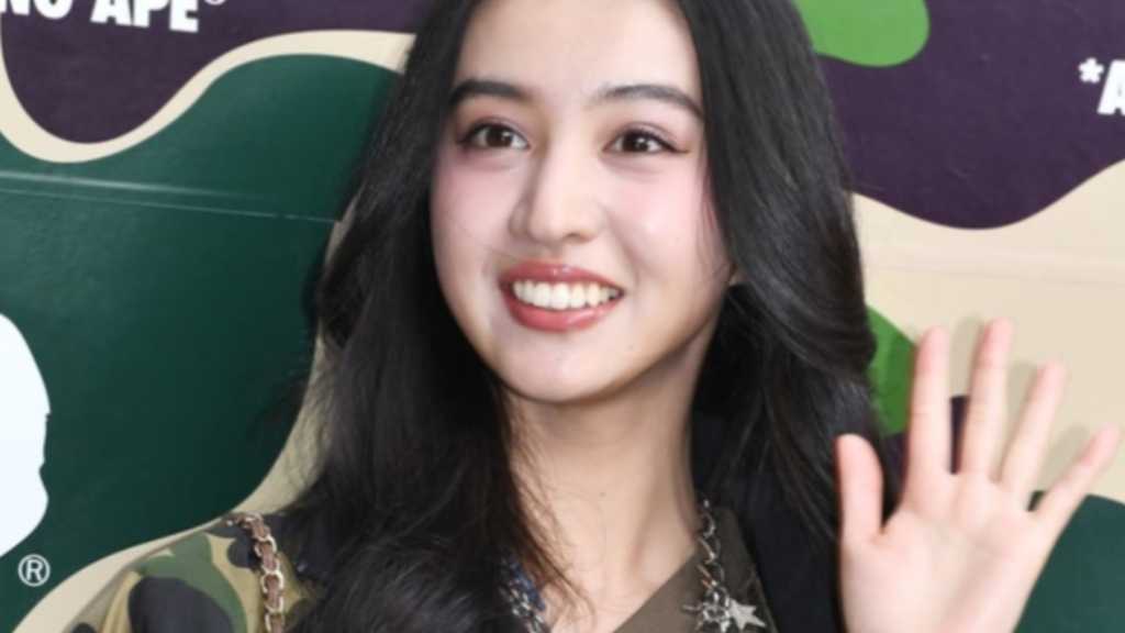 A BATHING APE event in Gangnam, Seoul, featured stars like 2NE1's DARA, model Kōki, and SEVENTEEN's Dino among others.