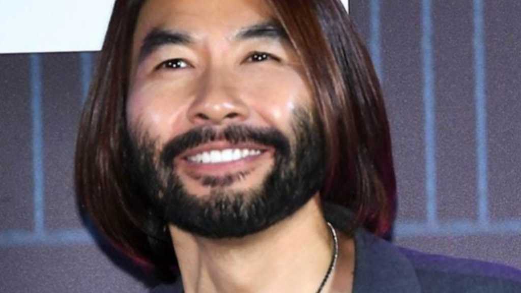 No Hong-chul clarifies his stance on animal welfare after backlash over Africa trip photos, emphasizing ethical wildlife encounters.