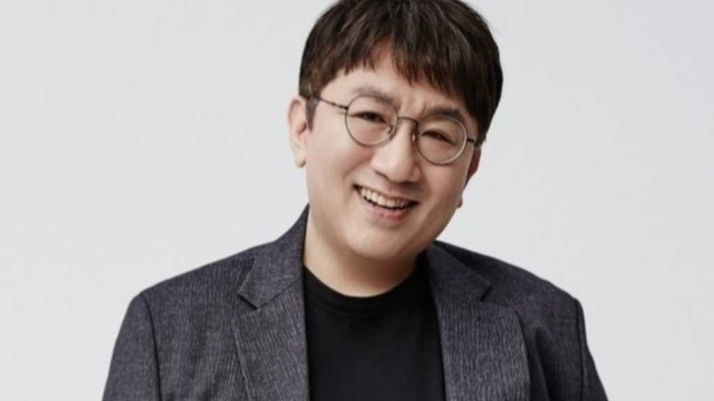 Bang Si-hyuk of HYBE holds the largest stock in K-culture, valued at 4.8 trillion won, amid rising interest in Korean content.