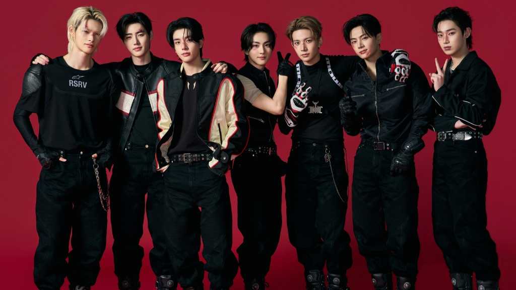 ENHYPENの「SHOUT OUT」がミラノ冬季五輪の公式応援ソングに決定。メンバーのソンフンは聖火リレー走者に選ばれ、応援チャレンジも展開。