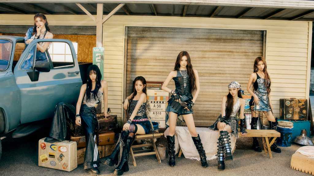 izna, a girl group from Mnet's I-LAND2, will debut at TGC in Aichi, Nagoya 2026, showcasing their special stage performance.