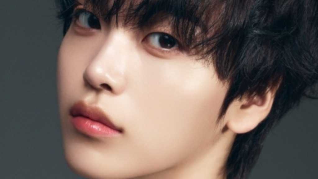 Hyunjoon from CRAVITY will star in the drama 'KILL THE ROMEO', showcasing a new side of himself as a character with the same name.