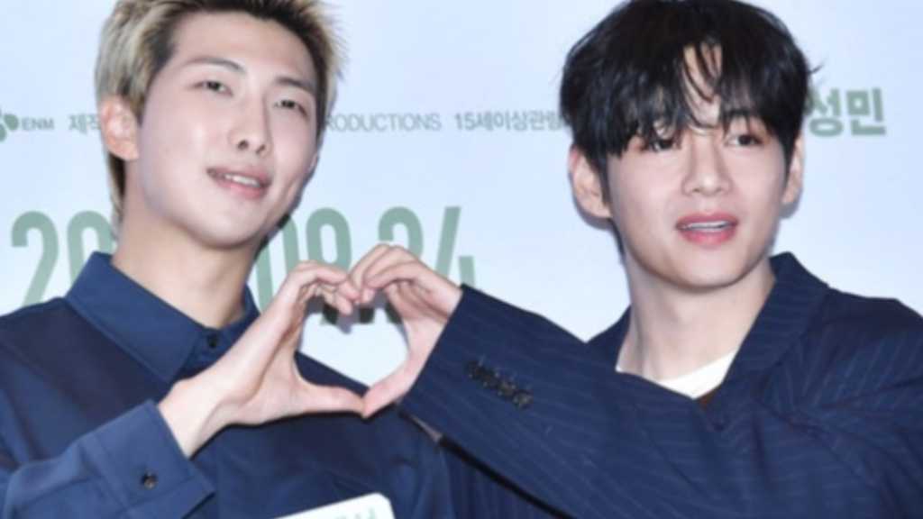 BTSのRMとVが映画「仕方ない」のVIP試写会に出席。映画は解雇された会社員の再就職を描く。