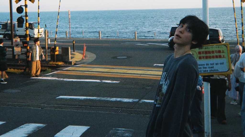 ATEEZのYUNHOが日本での休暇を楽しむ様子をInstagramに投稿。メンバーMINGIと温泉旅行を満喫し、ファンからの反響も。