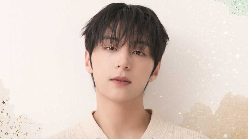 Choi Sung Yoon, former Golden Child member, announces his fan meeting tour in Japan for January-February 2026 with special VIP perks.