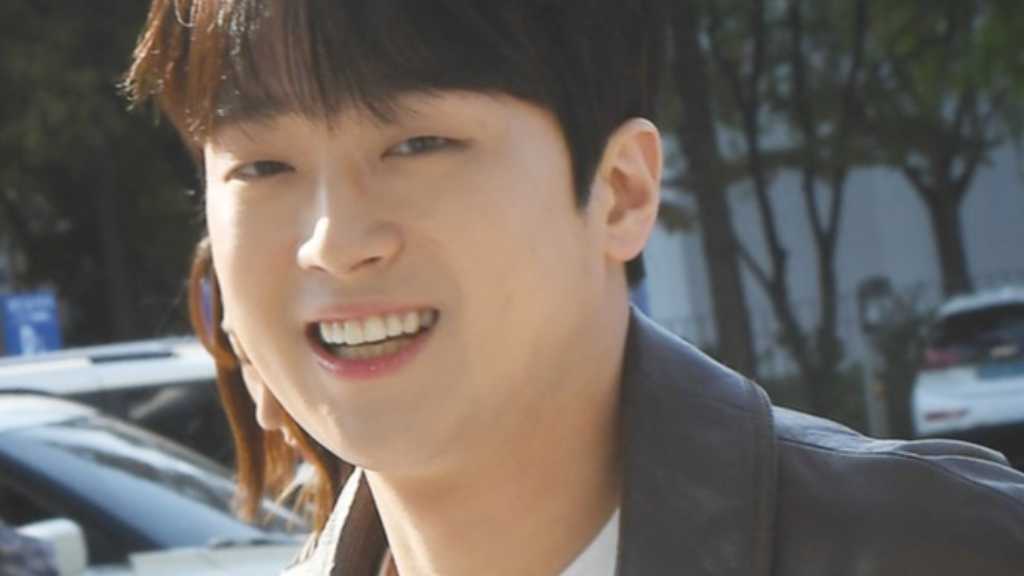 イ・チャンウォンがSBSに出演し、LUCYやXdinary Heroesが「KOREA GRAND MUSIC AWARDS」に参加。aespaのハプニングも話題に。