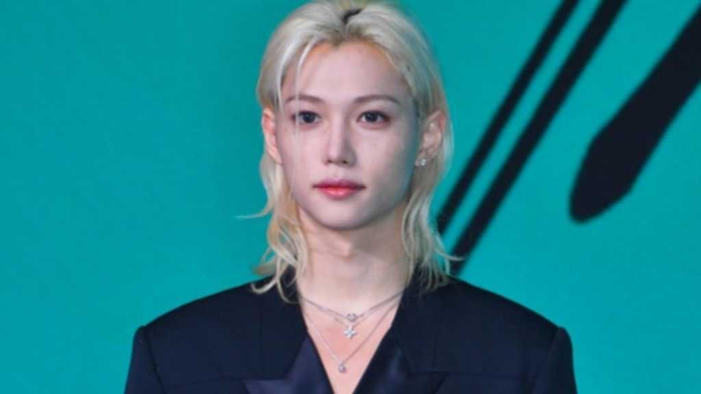 Stray Kids’ Felix released “Slow It Down” through the self-produced SKZ-PLAYER project, with actress Noh Yoon-seo starring in the MV.