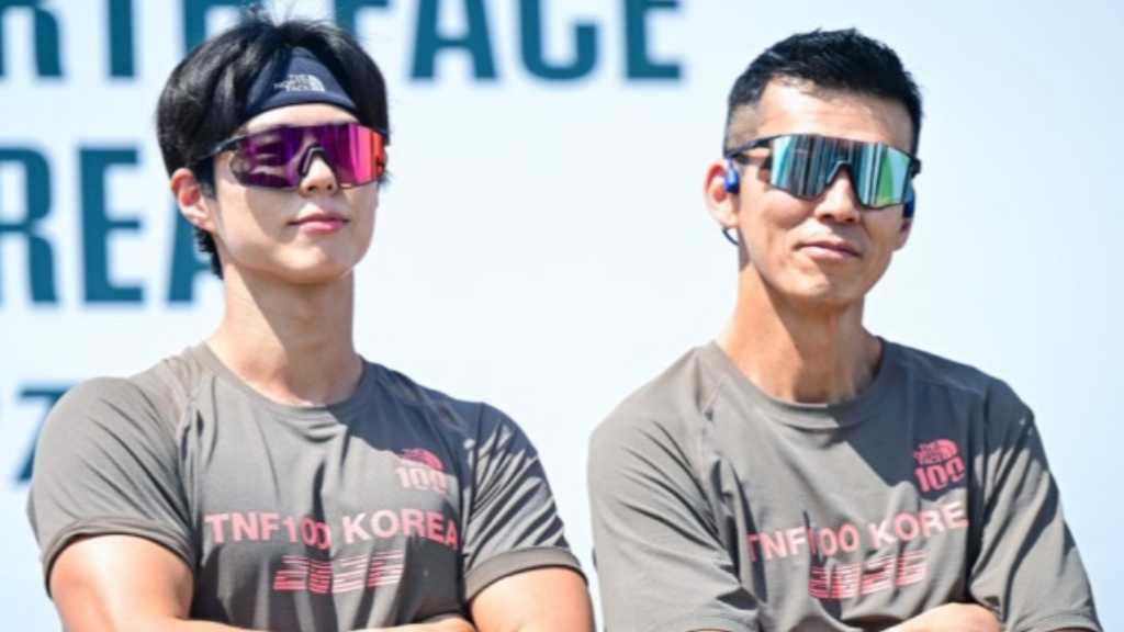 Park Bo-gum and Jinusean's Sean participated in the 2026 TNF 100 KOREA trail running event, with Bo-gum finishing his first 10km marathon.