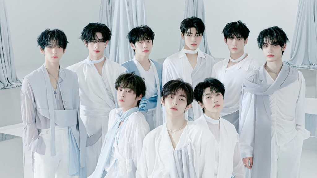 ZEROBASEONEが新体制で活動を継続。5人のメンバーが新シーズンを決定し、他4人は新たな準備期間に入る。