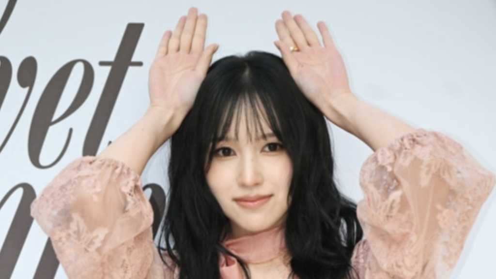 TWICE’s Mina, Billlie’s Tsuki, and WINNER’s Kang Seung-yoon attended Velvet Bunny’s flagship pop-up opening event in Seoul.