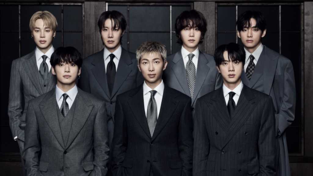 BTSの新曲「SWIM」がオリコン週間ストリーミングランキングで2週連続1位を獲得。日本公演も控えている。