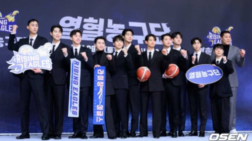 SBSの新バラエティ「熱血バスケットボール団」の制作発表会が行われ、SHINeeのミンホやNCTのジャニーらが出席。