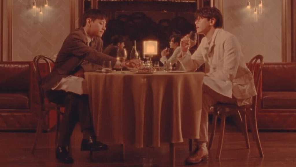 BTS's V and Park Hyo Shin's duet "Winter Ahead" surpasses 500 million streams on Spotify, marking V's fourth solo track to achieve this.