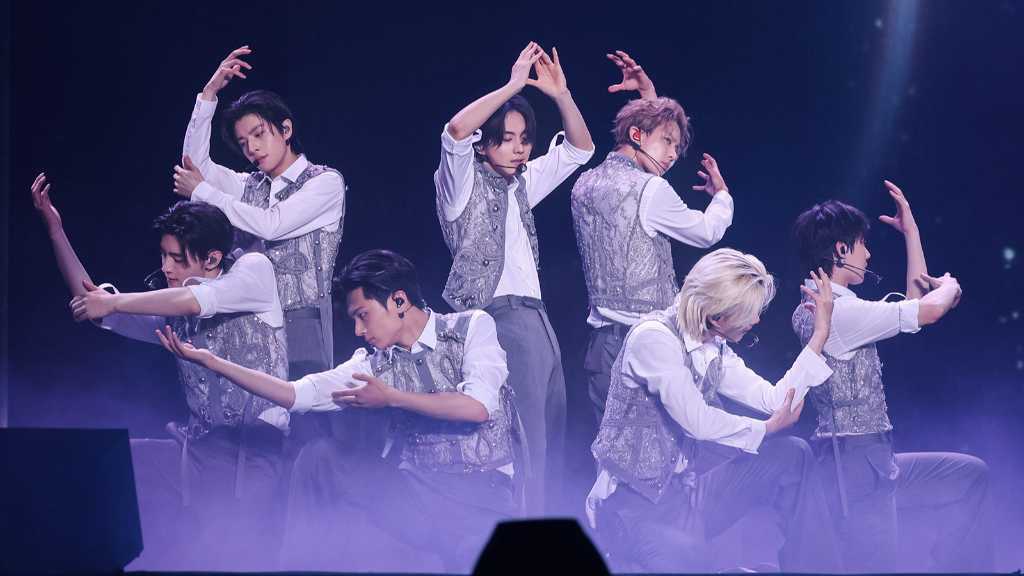 ENHYPEN's world tour 'WALK THE LINE' attracted 646,000 fans, showcasing their growth and powerful performances across 23 songs.