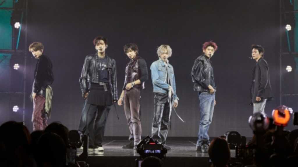 RIIZE celebrated their 2nd single "Fame" with a showcase, featuring live performances, member talks, and a surprise birthday party.