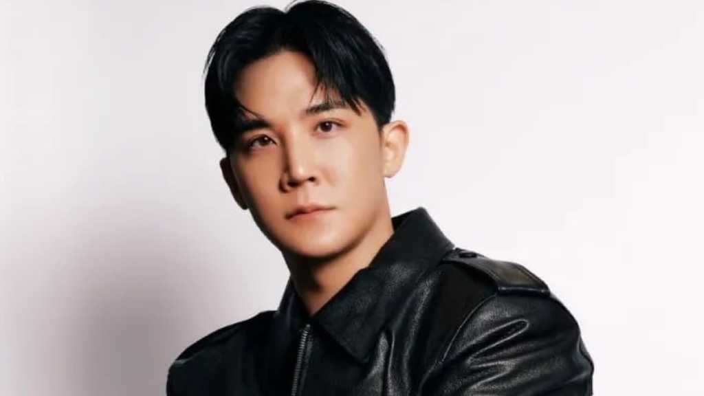 XG's producer SIMON was re-arrested for cocaine use after a positive drug test. He admitted to the charges during police questioning.