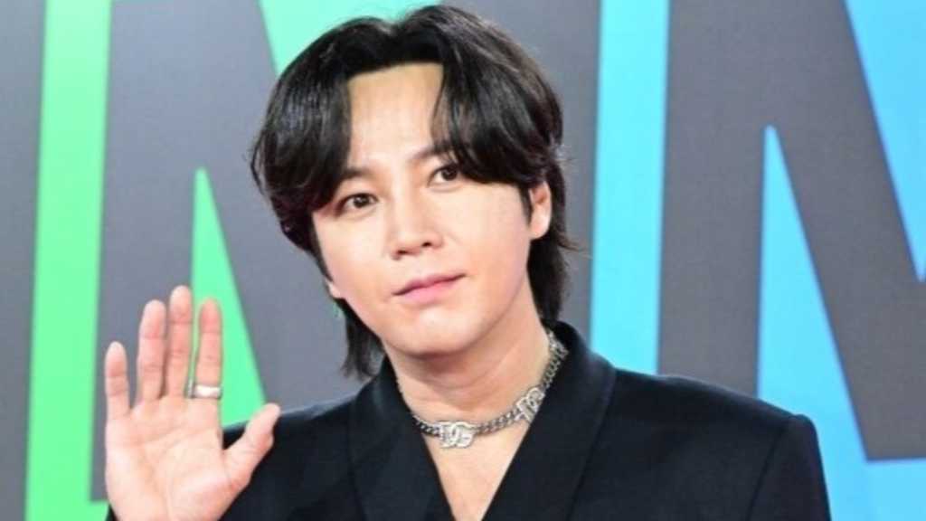 Filming of Jang Geun-suk’s drama “Kyo Meshi” has been suspended for about two months, reportedly due mainly to financial problems.