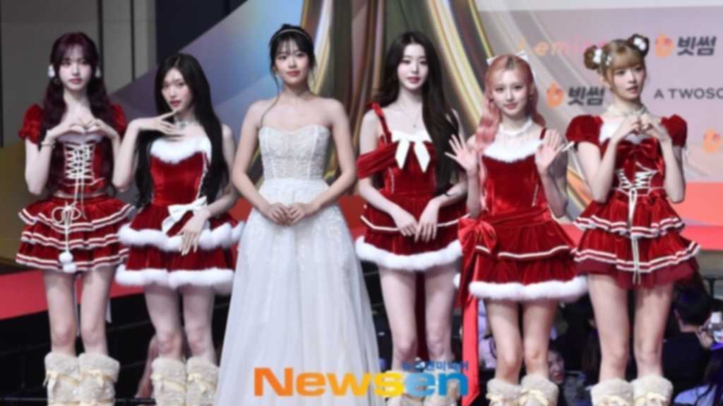 IVE appeared on the red carpet for the 2025 SBS Music Awards, featuring 36 popular artists including TVXQ, NCT, and Stray Kids.