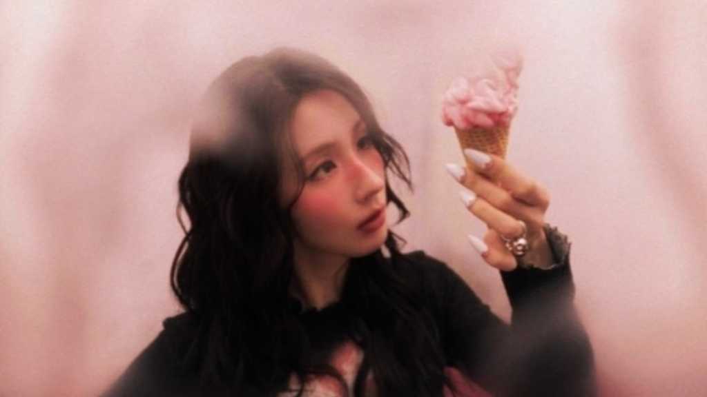 Miyeon from (G)I-DLE is making a solo comeback with her 2nd mini-album 'MY, Lover', set to release on November 3.