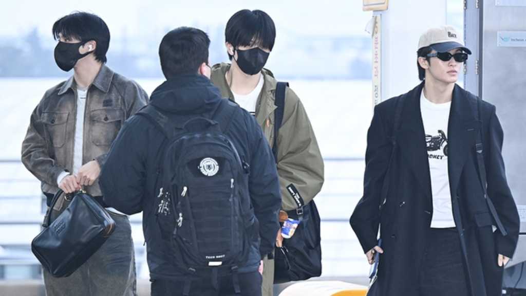 NCT DREAM flew to Thailand for SMTOWN LIVE 2025-26 in Bangkok, marking the first concert there in 13 years, set for February 2026.