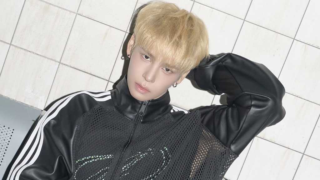 CRAVITYのセリムが13kg減量し、アルバム活動に向けた努力を語った。グループは新体制を発表し、2ndフルアルバムを発売。