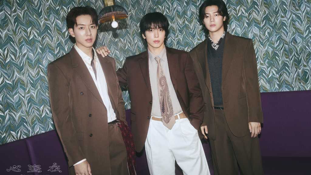 CNBLUE's Jung Yonghwa announces 15th single 'Shintouya' and upcoming live concerts in Japan this November. Details inside!