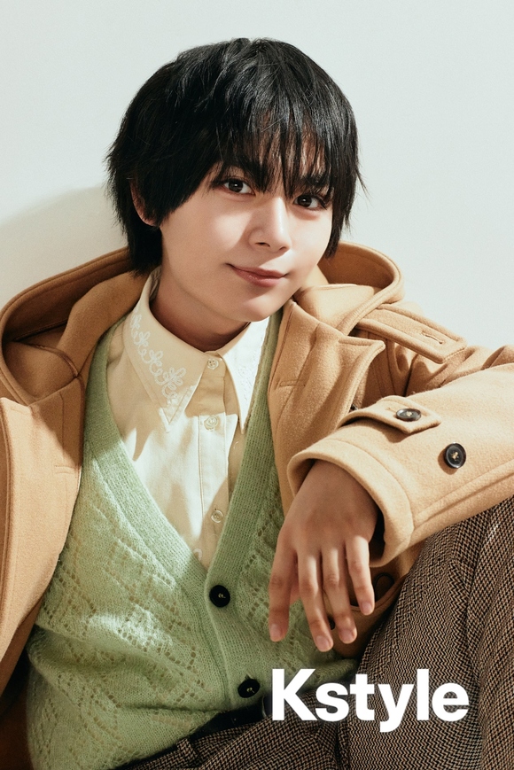 PHOTO】なにわ男子、未公開カットを大公開！/ 나니와단시, 미공개 컷 대공개! - Kstyle